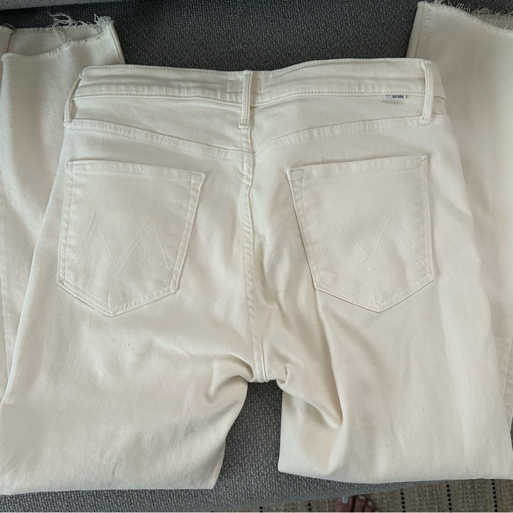 Mother The Dazzle mid rise white jeans, size 32, never worn